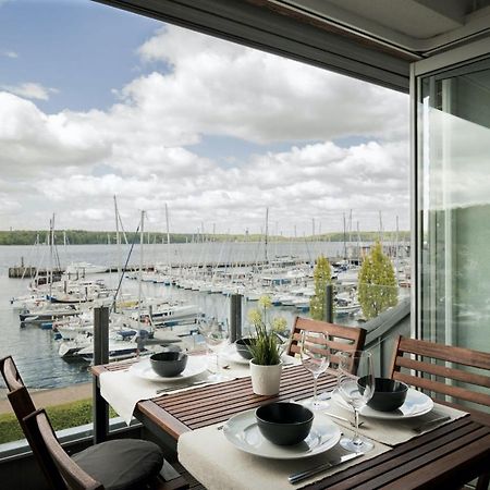Fewo1846 - Baltic Lodge - Komfortable Maisonettewohnung Mit 3 Schlafzimmern, Balkon Und Blick Auf Die Marina Sonwik เฟลนส์บวร์ก ภายนอก รูปภาพ